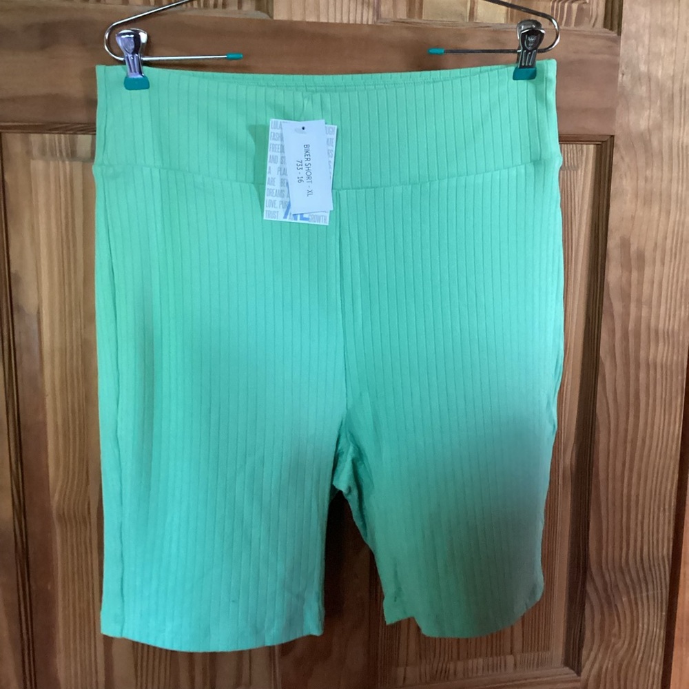 LuLaRoe Biker Shorts in Mint Green Ribbed fabric